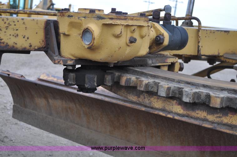 image for item C3022 Fiat-Allis 65B motor grader