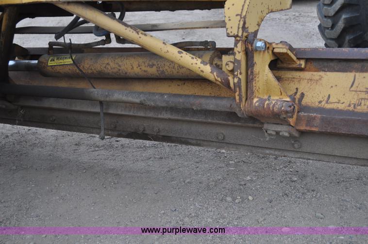 image for item C3022 Fiat-Allis 65B motor grader