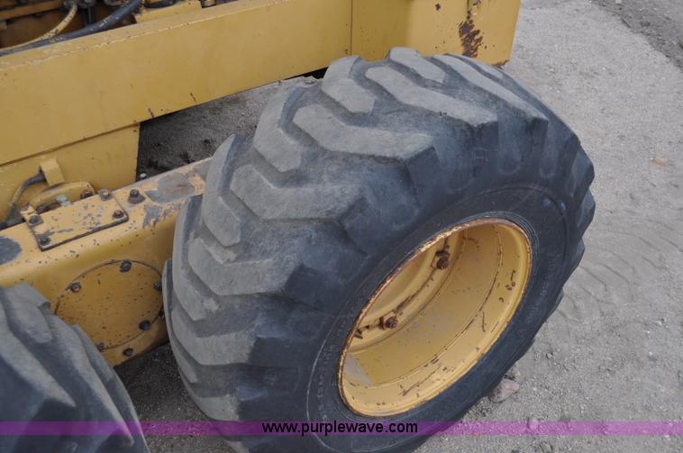 image for item C3022 Fiat-Allis 65B motor grader