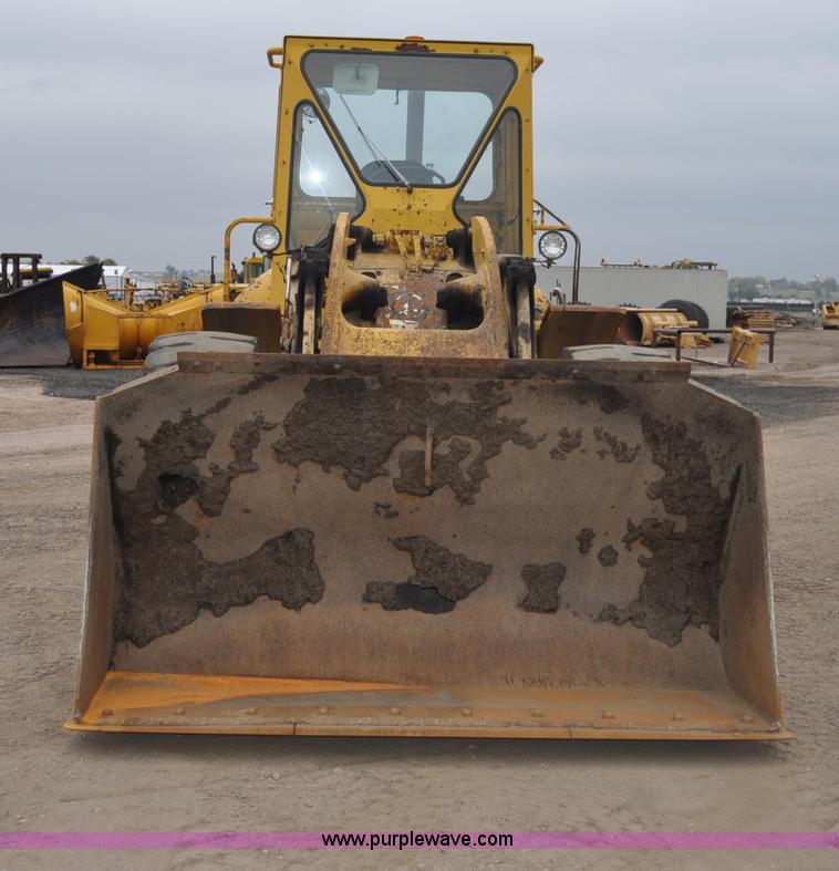 image for item C3024 1970 Caterpillar 950 wheel loader