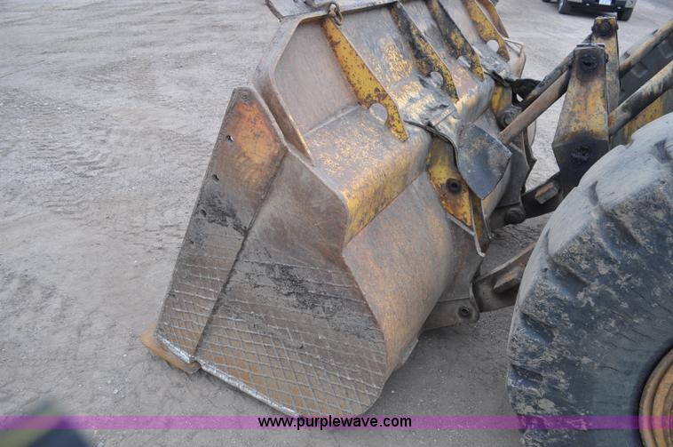 image for item C3024 1970 Caterpillar 950 wheel loader