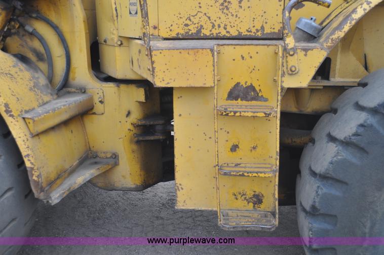 image for item C3024 1970 Caterpillar 950 wheel loader