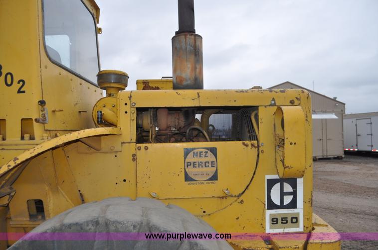image for item C3024 1970 Caterpillar 950 wheel loader