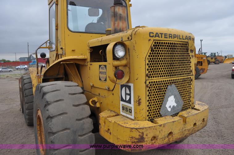 image for item C3024 1970 Caterpillar 950 wheel loader