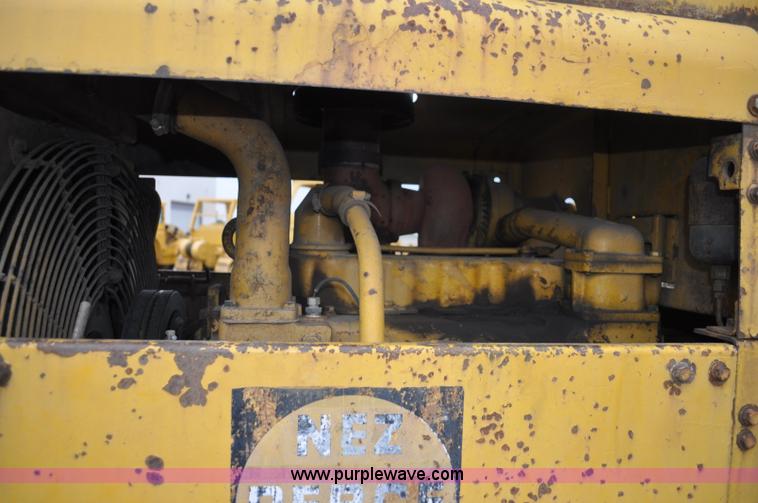 image for item C3024 1970 Caterpillar 950 wheel loader