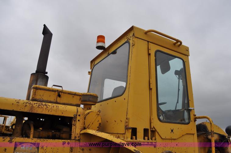 image for item C3024 1970 Caterpillar 950 wheel loader