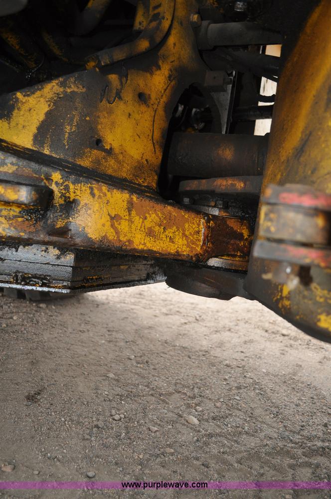 image for item C3024 1970 Caterpillar 950 wheel loader