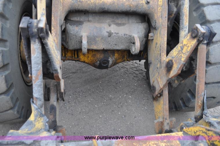 image for item C3024 1970 Caterpillar 950 wheel loader