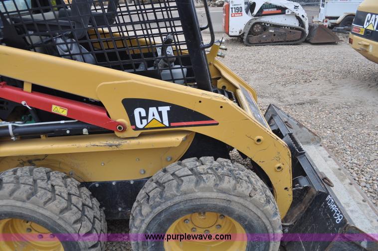image for item C3025 2008 Caterpillar 226B skid steer