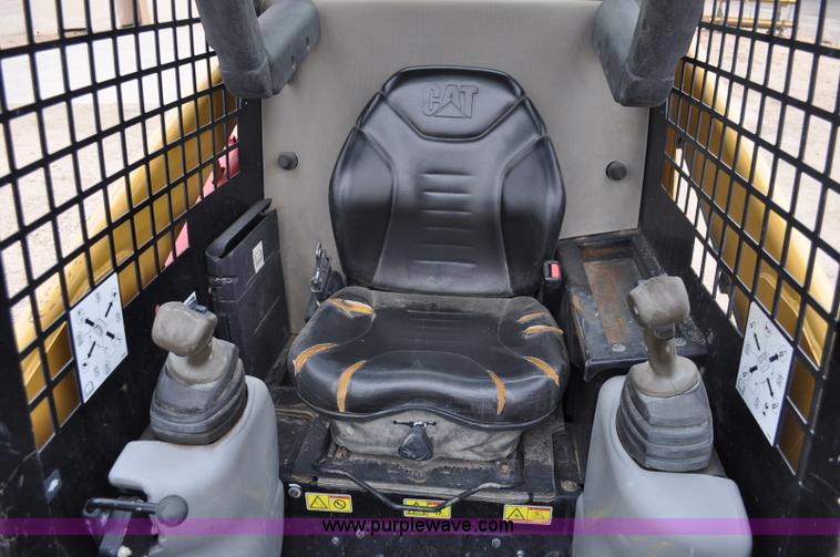 image for item C3025 2008 Caterpillar 226B skid steer