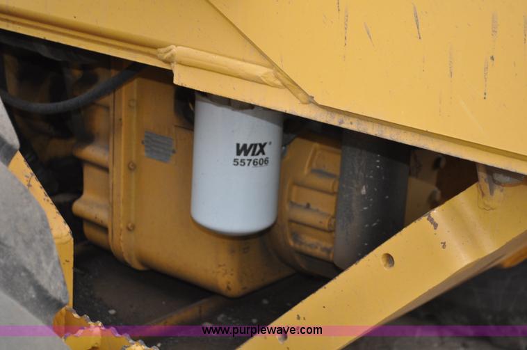 image for item C3027 2004 John Deere 772CH II motor grader