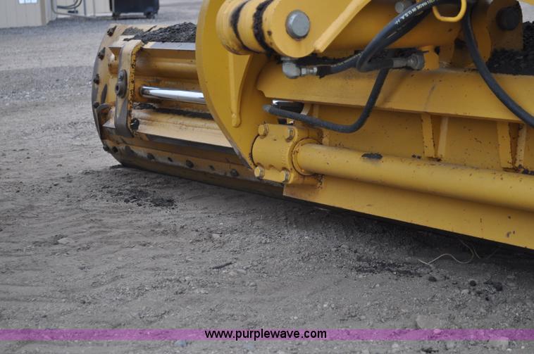 image for item C3027 2004 John Deere 772CH II motor grader