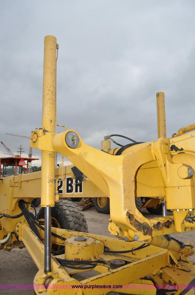 image for item C3028 John Deere 772BH motor grader