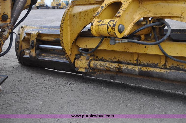 image for item C3028 John Deere 772BH motor grader