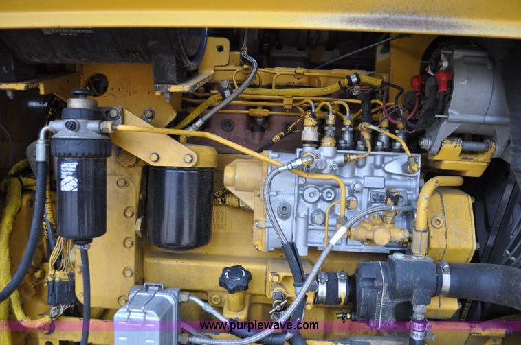 image for item C3028 John Deere 772BH motor grader