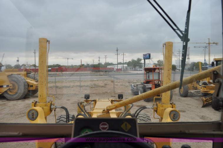 image for item C3028 John Deere 772BH motor grader