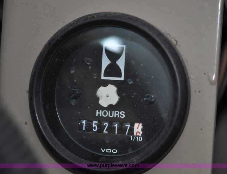 image for item C3028 John Deere 772BH motor grader