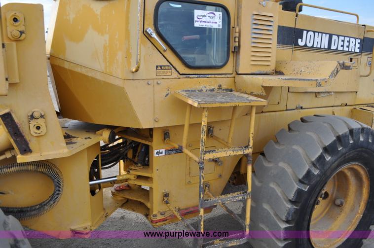 image for item C3029 1988 John Deere 444E articulated wheel loader