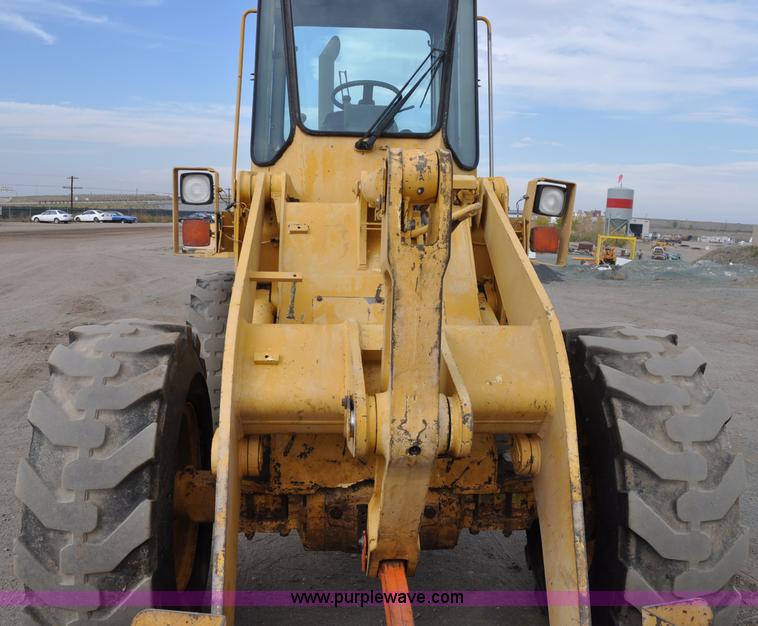image for item C3029 1988 John Deere 444E articulated wheel loader