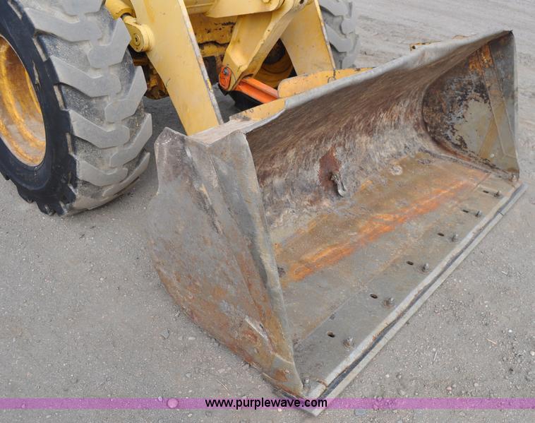 image for item C3029 1988 John Deere 444E articulated wheel loader