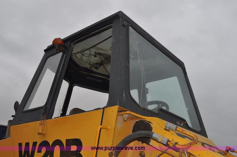 image for item C3031 Case W20B wheel loader