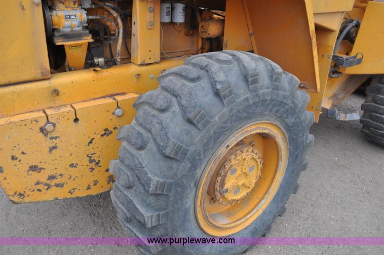 image for item C3031 Case W20B wheel loader