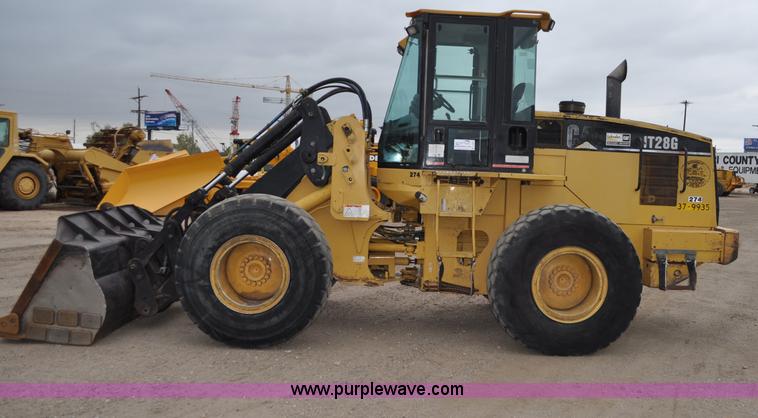 image for item C3032 1998 Caterpillar IT28G wheel loader