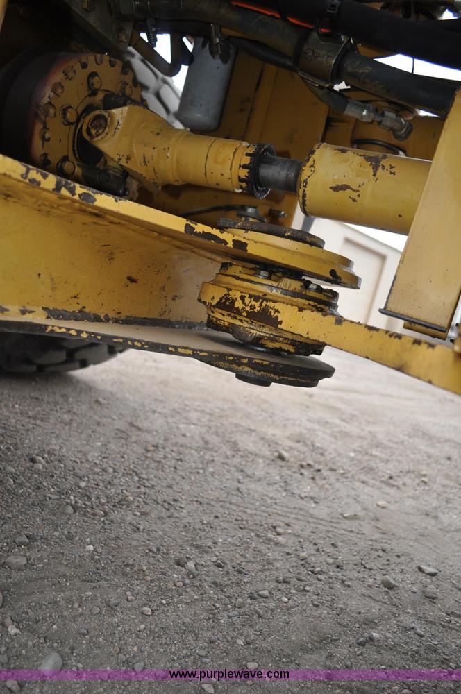 image for item C3032 1998 Caterpillar IT28G wheel loader