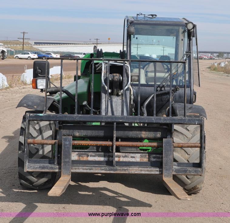 image for item C3040 2005 John Deere 3220 telehandler