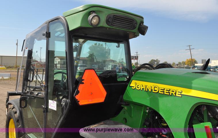 image for item C3040 2005 John Deere 3220 telehandler