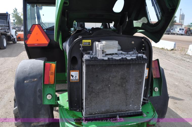 image for item C3040 2005 John Deere 3220 telehandler