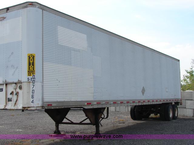 image for item B1498 1986 Trailmobile 48' storage semi trailer