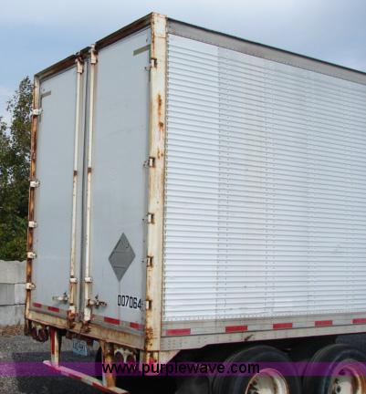 image for item B1498 1986 Trailmobile 48' storage semi trailer
