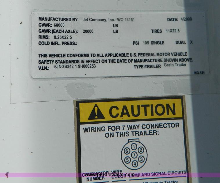 image for item B3883 2009 Jet 34' grain trailer