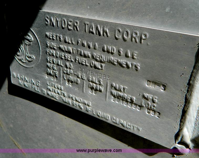 image for item B3884 1998 International 8100 semi truck