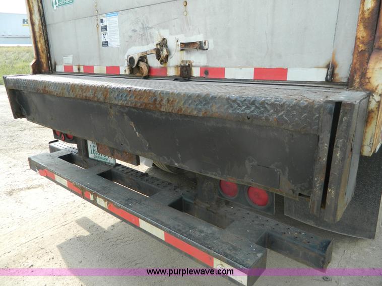 image for item B3906 2000 Great Dane dry van trailer