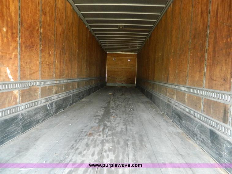 image for item B3906 2000 Great Dane dry van trailer