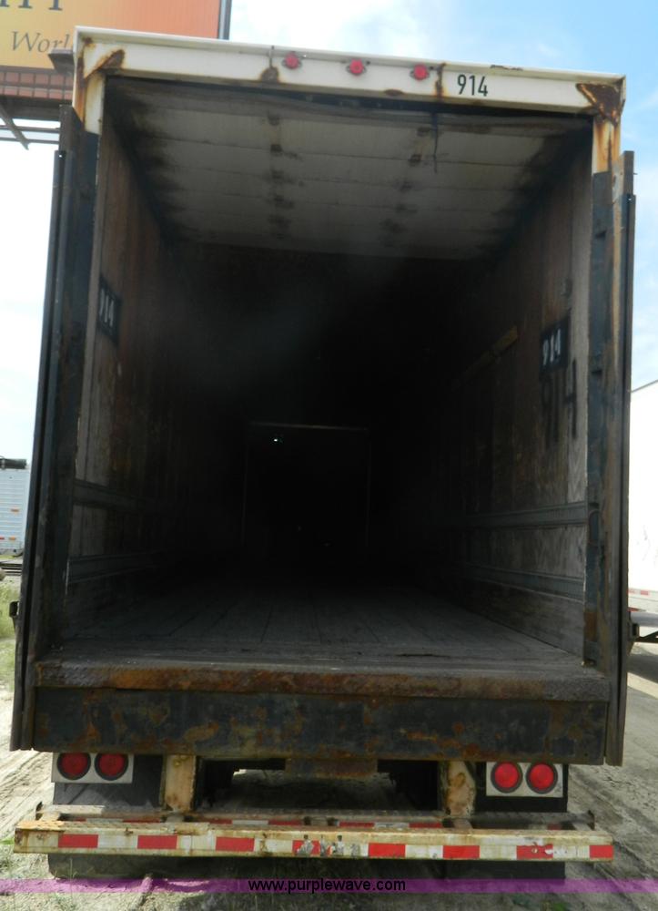 image for item B3907 2001 Great Dane dry van trailer