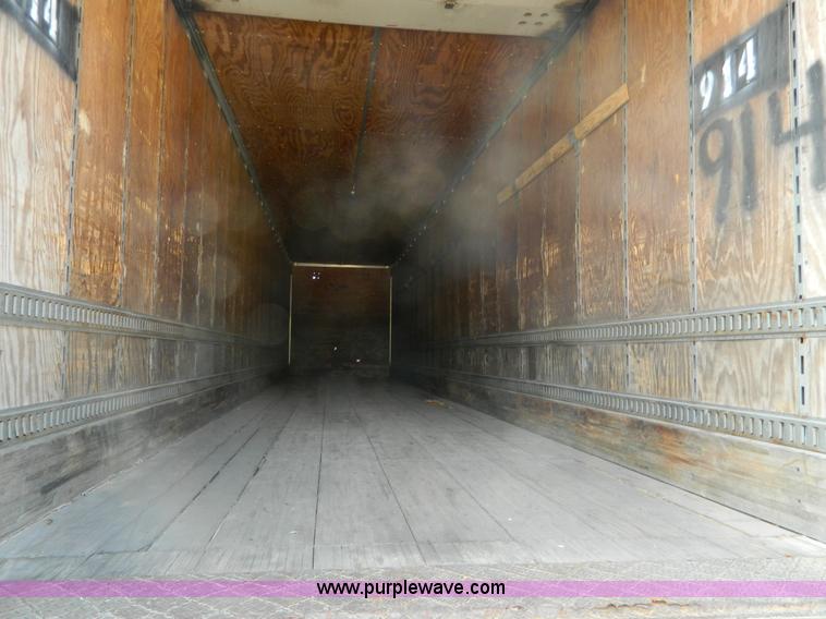 image for item B3907 2001 Great Dane dry van trailer