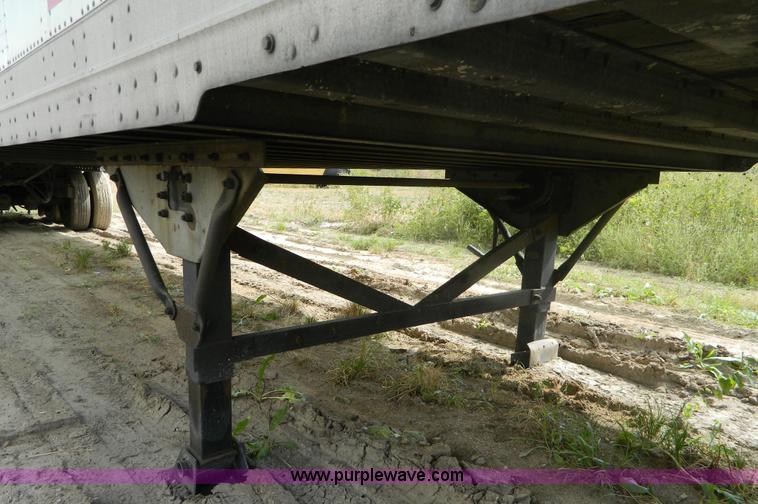 image for item B3907 2001 Great Dane dry van trailer