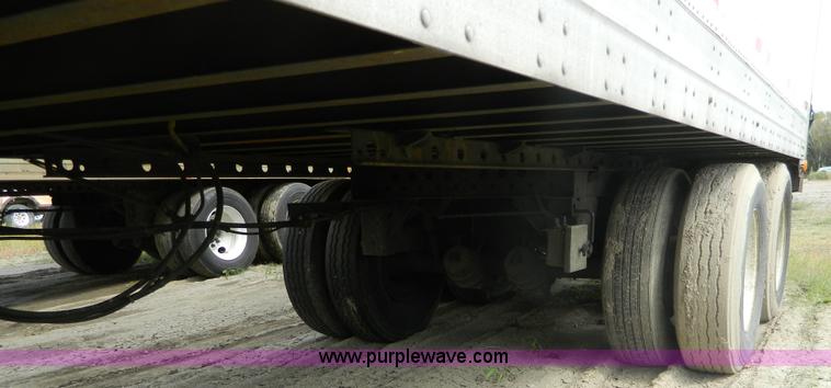 image for item B3907 2001 Great Dane dry van trailer
