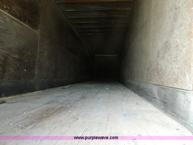 image for item B3909 1998 Trailmobile dry van trailer