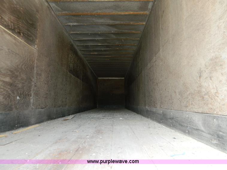 image for item B3909 1998 Trailmobile dry van trailer