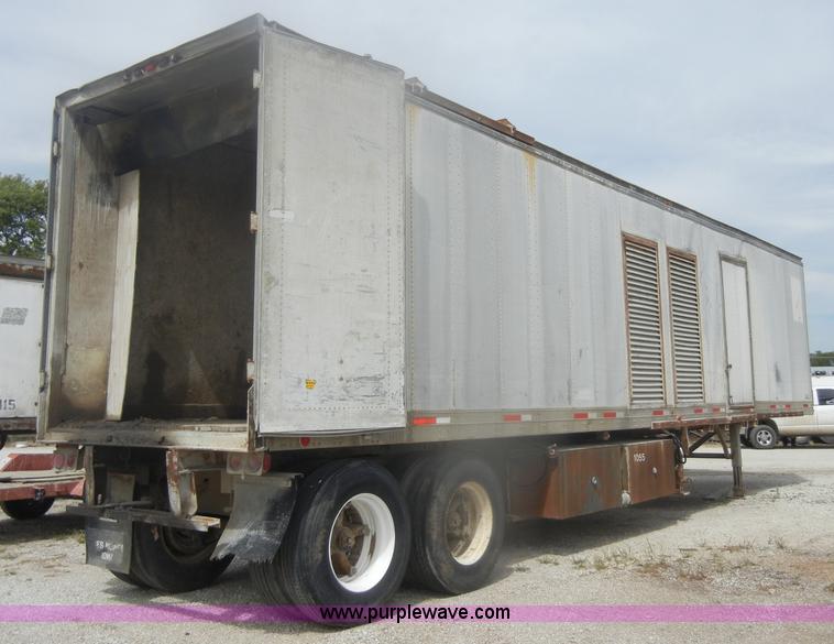image for item D4246 1978 Fruehauf generator trailer