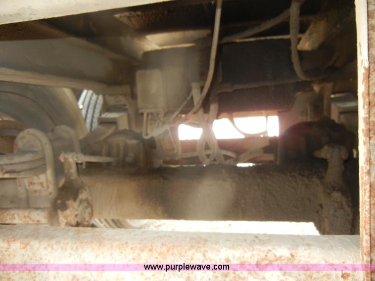 image for item D4246 1978 Fruehauf generator trailer