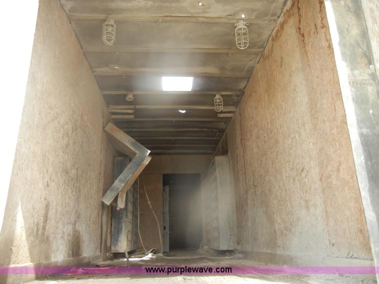 image for item D4246 1978 Fruehauf generator trailer