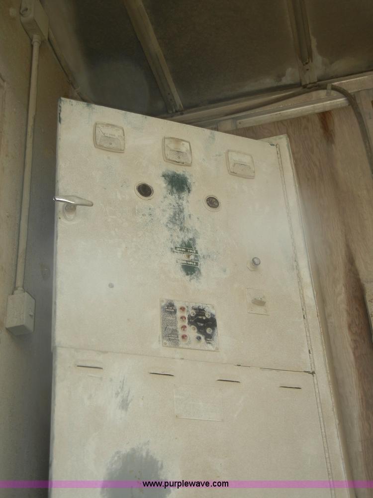 image for item D4246 1978 Fruehauf generator trailer