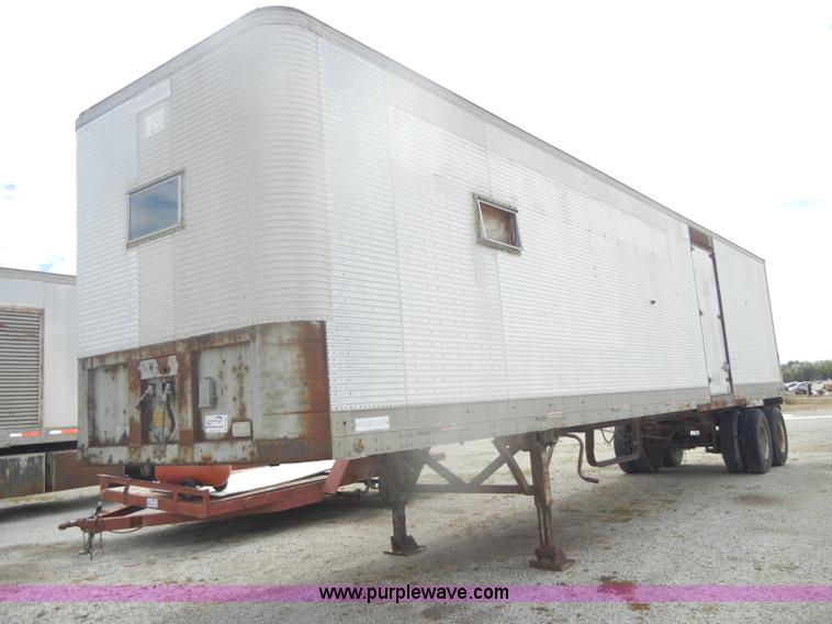 image for item D4491 1976 Fruehauf storage trailer