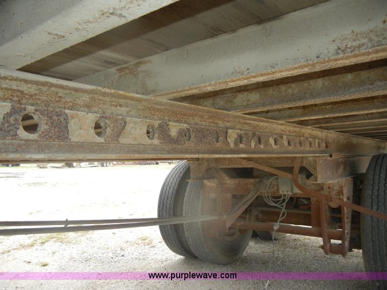 image for item D4491 1976 Fruehauf storage trailer