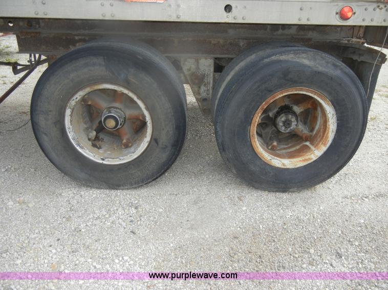 image for item D4491 1976 Fruehauf storage trailer